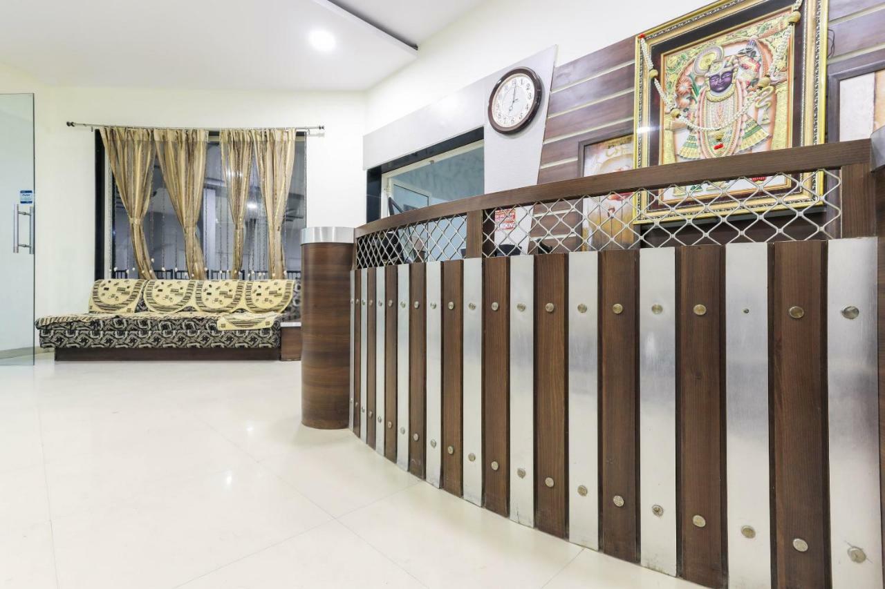 Oyo 43851 Hotel Virasat Mandu Bagian luar foto